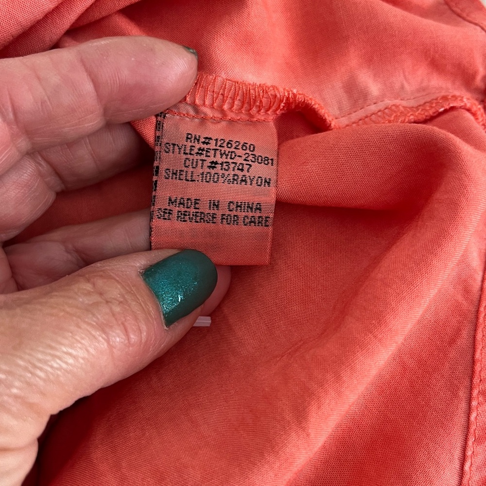 Peach blouse - Picture 5 of 10